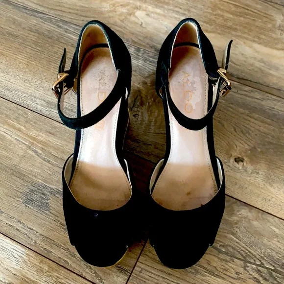 Wedges - Picture 4 of 4